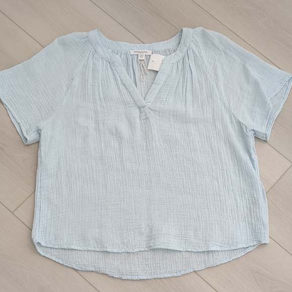 beachlunchlounge Light Blue Blouse - Picture 2 of 4